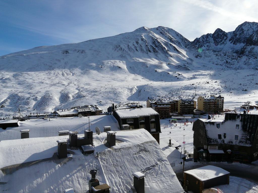 Apartamentos Paradis Blanc 3000 Pas De La Casa Rom bilde